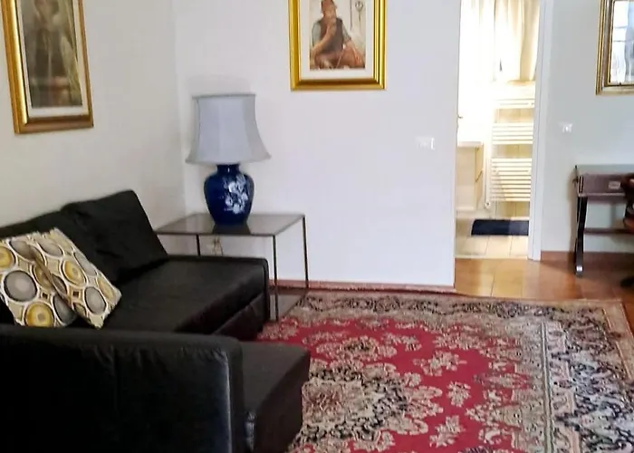 Rosa Apartment Bari